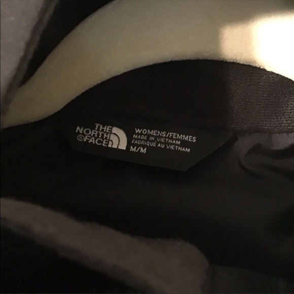 NWT North Face Rain Coat - Picture 4 of 8